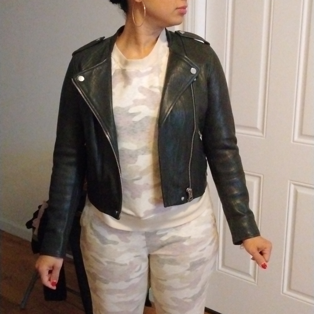 Leather jacket - Picture 4 of 4